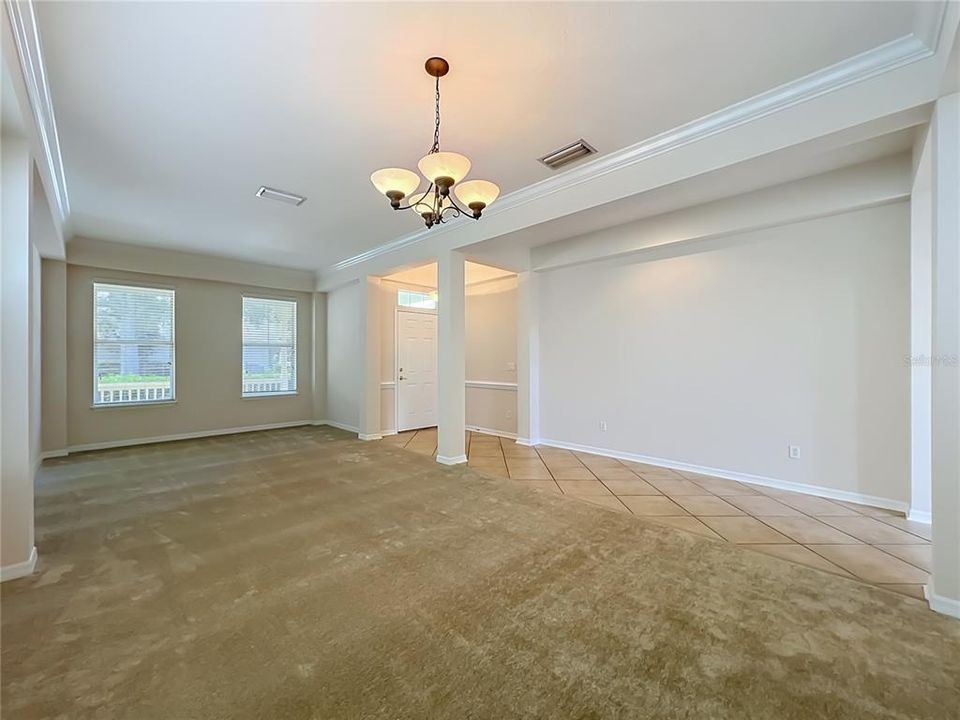 For Sale: $625,000 (4 beds, 2 baths, 2683 Square Feet)