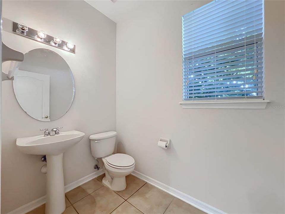 For Sale: $625,000 (4 beds, 2 baths, 2683 Square Feet)