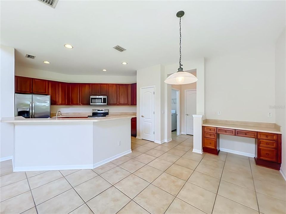 For Sale: $625,000 (4 beds, 2 baths, 2683 Square Feet)