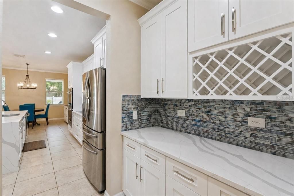 For Rent: $5,200 (7 beds, 4 baths, 4507 Square Feet)