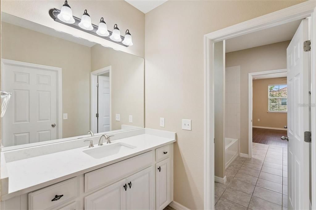 For Rent: $5,200 (7 beds, 4 baths, 4507 Square Feet)