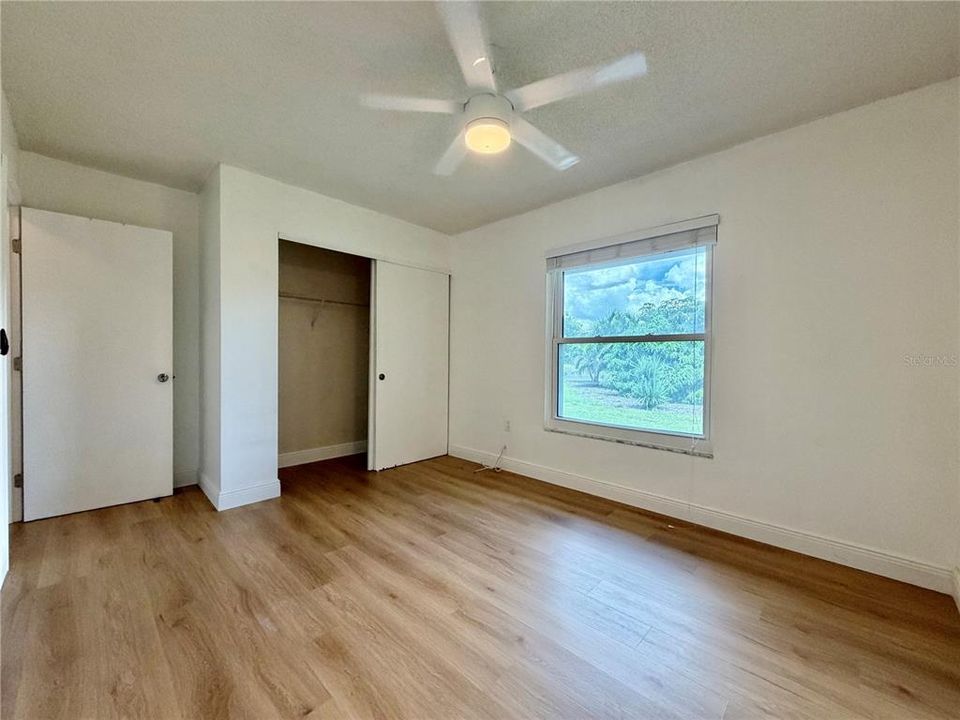 For Rent: $2,450 (2 beds, 1 baths, 852 Square Feet)