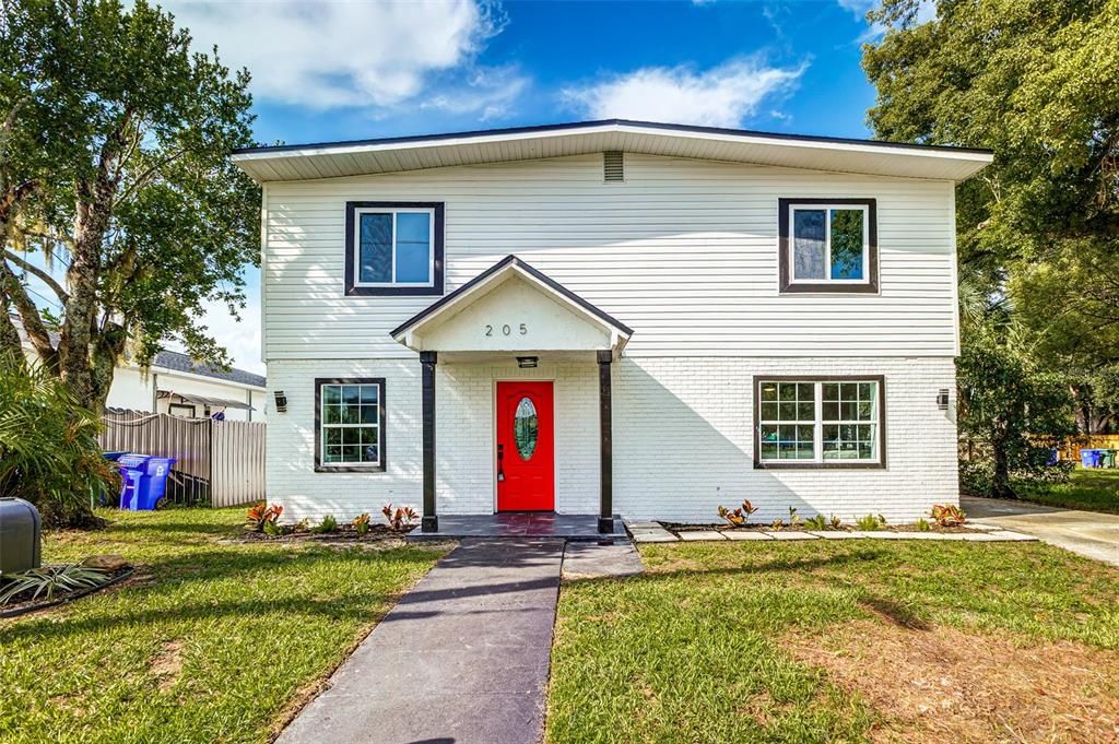Active With Contract: $279,900 (4 beds, 2 baths, 2077 Square Feet)