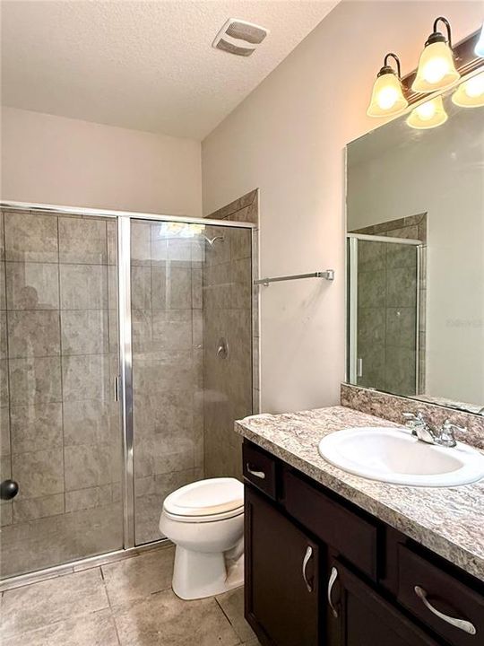 For Sale: $375,000 (3 beds, 2 baths, 1557 Square Feet)