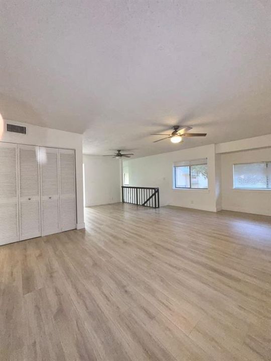 En Venta: $299,000 (3 camas, 2 baños, 1100 Pies cuadrados)