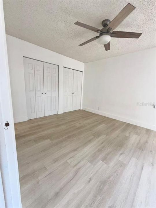 En Venta: $299,000 (3 camas, 2 baños, 1100 Pies cuadrados)