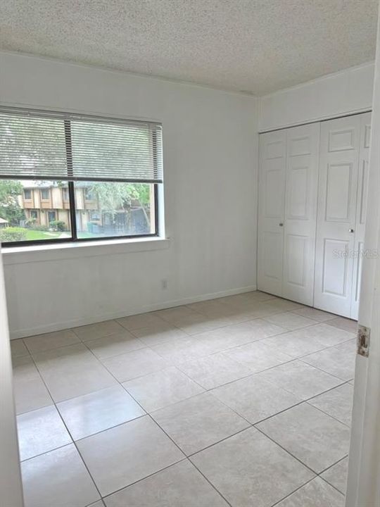En Venta: $299,000 (3 camas, 2 baños, 1100 Pies cuadrados)