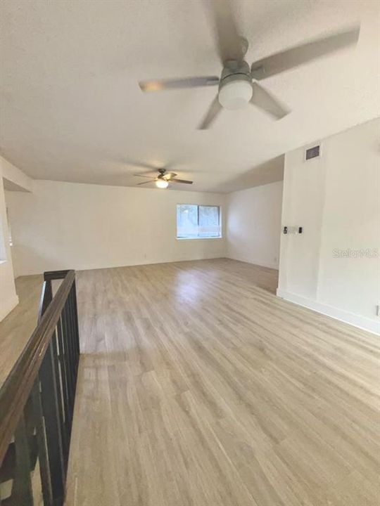 En Venta: $299,000 (3 camas, 2 baños, 1100 Pies cuadrados)