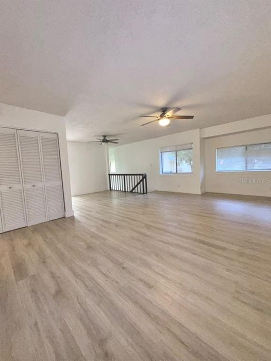 En Venta: $299,000 (3 camas, 2 baños, 1100 Pies cuadrados)