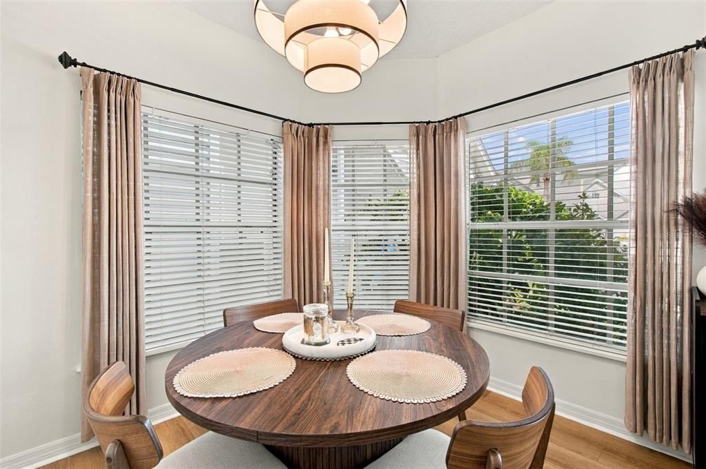 En Venta: $219,999 (3 camas, 2 baños, 1306 Pies cuadrados)