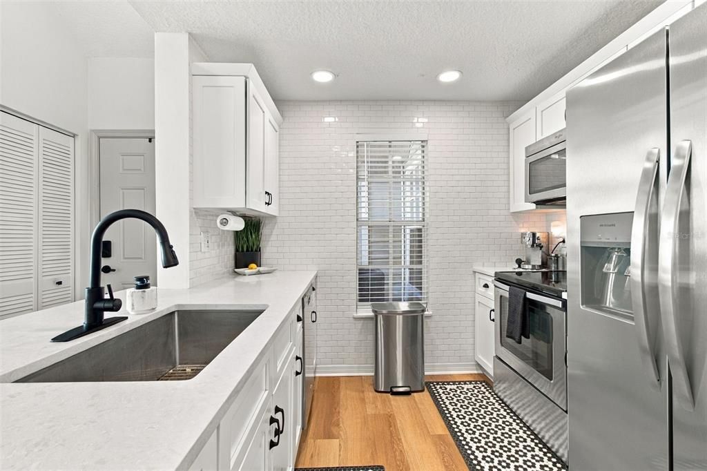 En Venta: $219,999 (3 camas, 2 baños, 1306 Pies cuadrados)