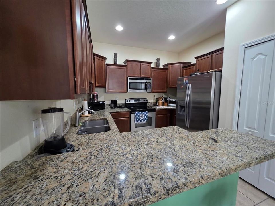For Sale: $240,000 (3 beds, 2 baths, 1530 Square Feet)