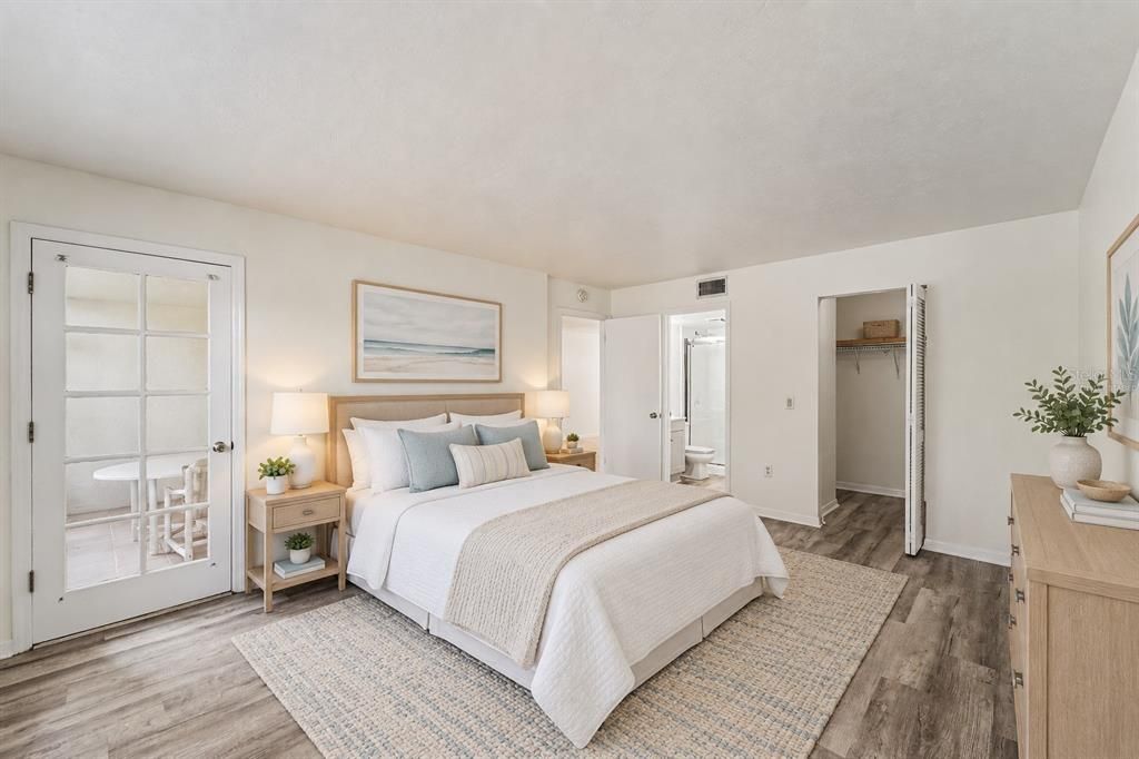 For Sale: $135,000 (2 beds, 2 baths, 990 Square Feet)