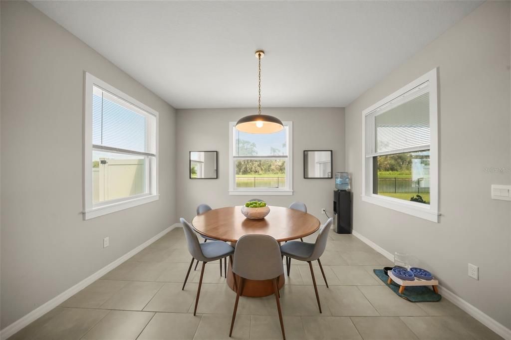 For Sale: $489,000 (4 beds, 3 baths, 2557 Square Feet)