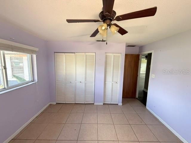 For Sale: $310,000 (4 beds, 4 baths, 2492 Square Feet)