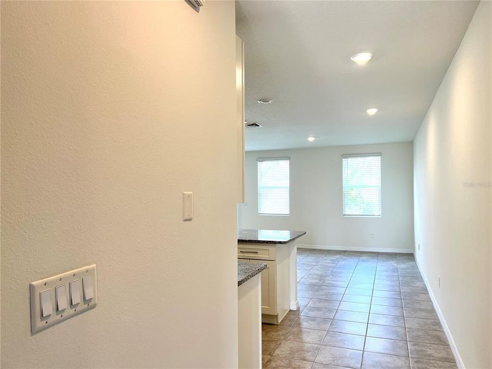For Rent: $2,295 (3 beds, 2 baths, 1566 Square Feet)