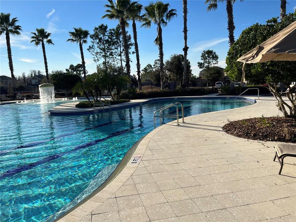 For Rent: $2,295 (3 beds, 2 baths, 1566 Square Feet)