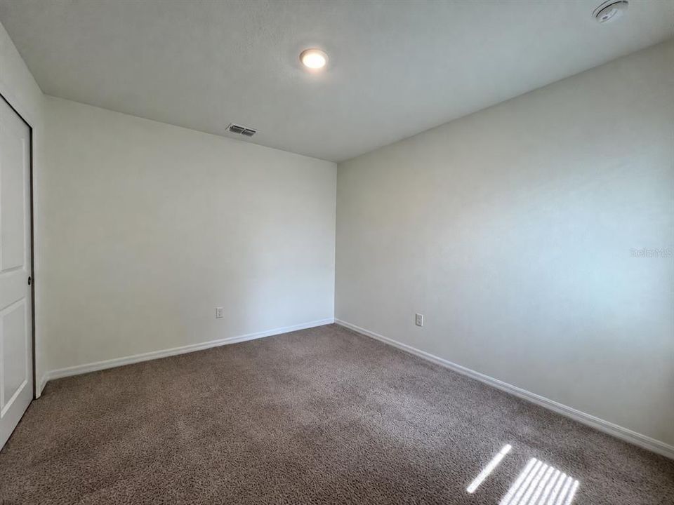 For Rent: $2,295 (3 beds, 2 baths, 1566 Square Feet)