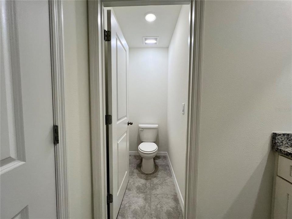 For Rent: $2,295 (3 beds, 2 baths, 1566 Square Feet)