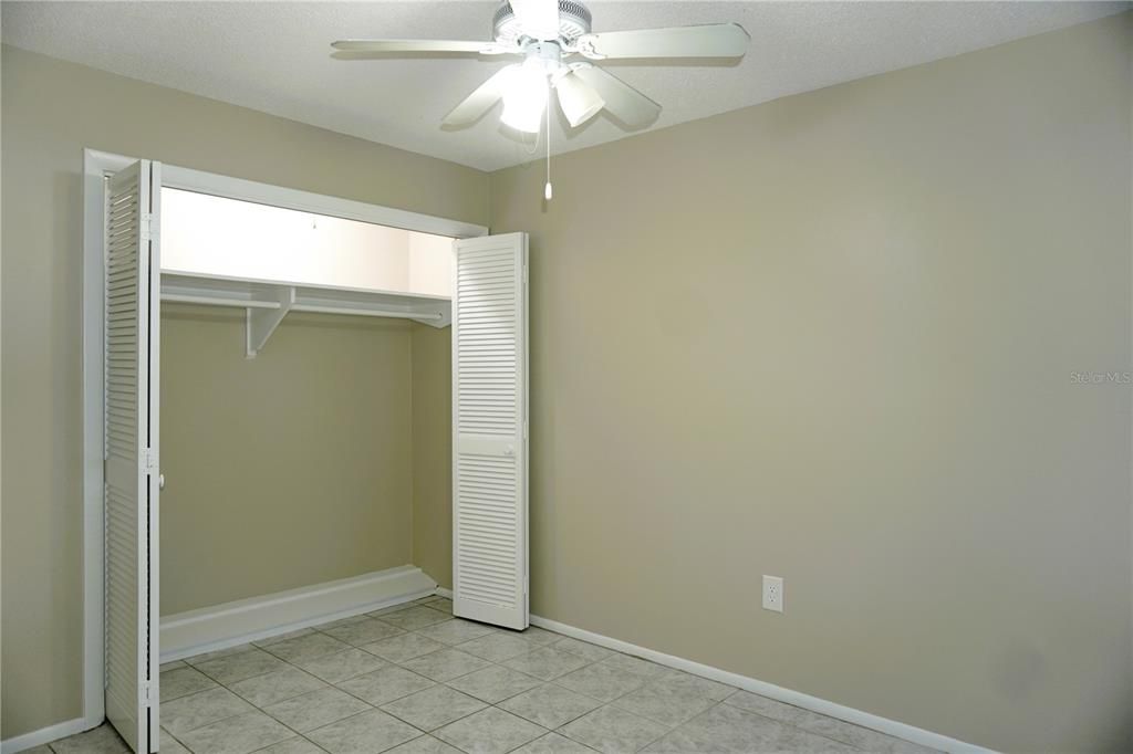 For Sale: $94,900 (1 beds, 1 baths, 600 Square Feet)