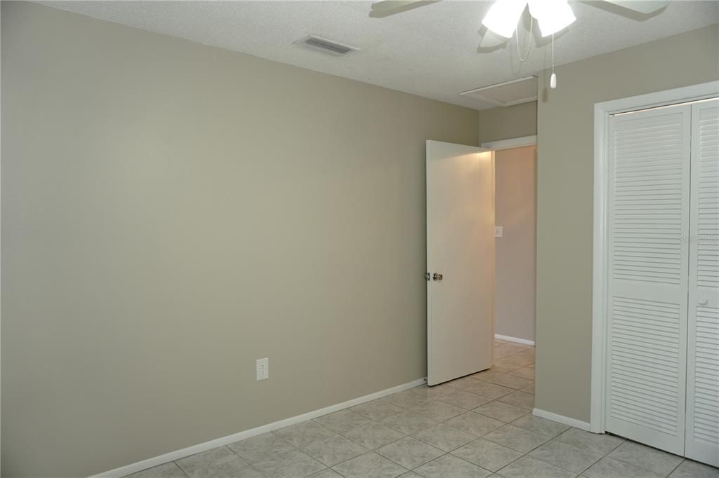 For Sale: $94,900 (1 beds, 1 baths, 600 Square Feet)