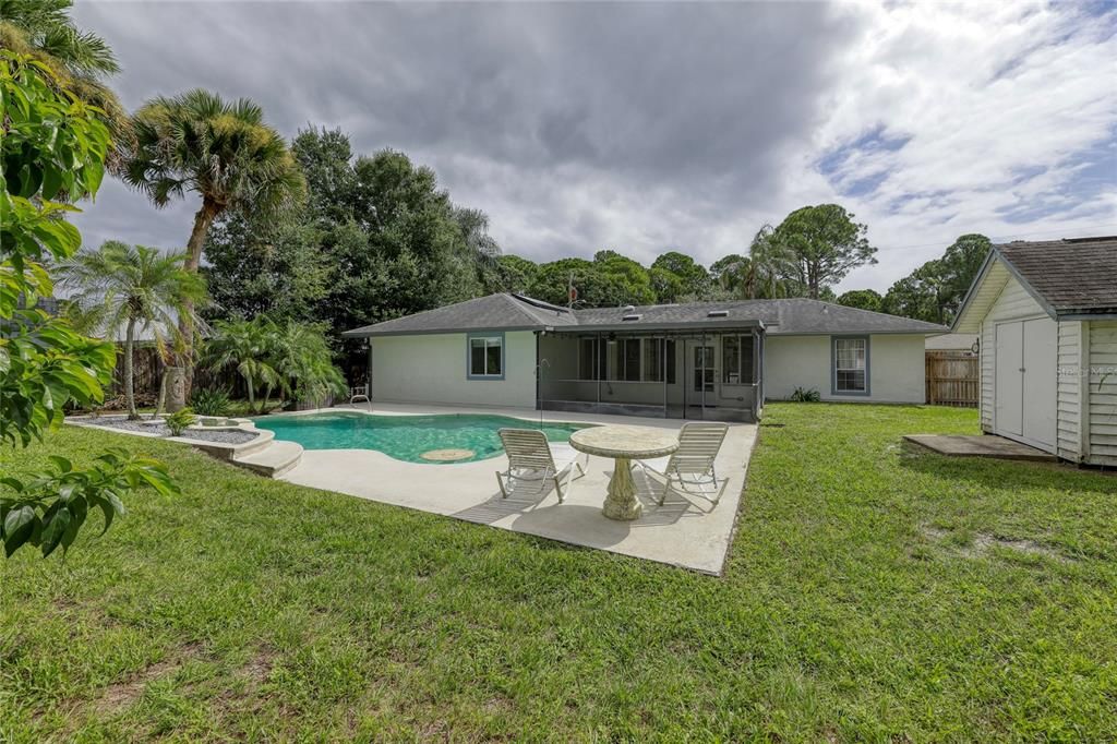 For Sale: $350,000 (3 beds, 2 baths, 1764 Square Feet)