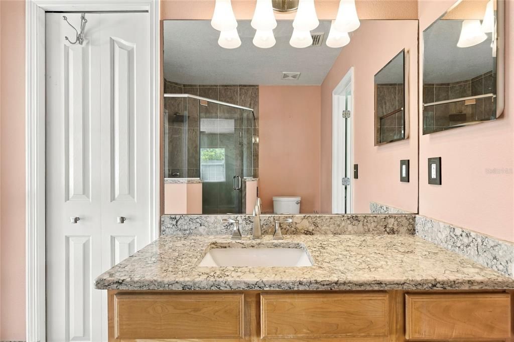 For Sale: $350,000 (3 beds, 2 baths, 1764 Square Feet)