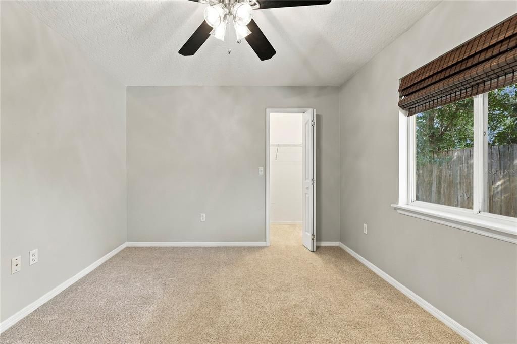 For Sale: $350,000 (3 beds, 2 baths, 1764 Square Feet)
