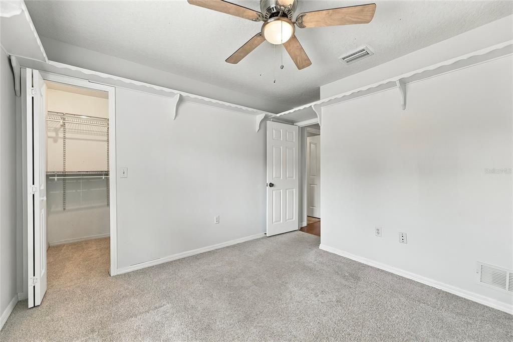 For Sale: $350,000 (3 beds, 2 baths, 1764 Square Feet)