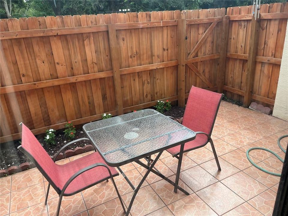 В аренду: $1,750 (2 спален, 2 ванн, 1104 Квадратных фут)