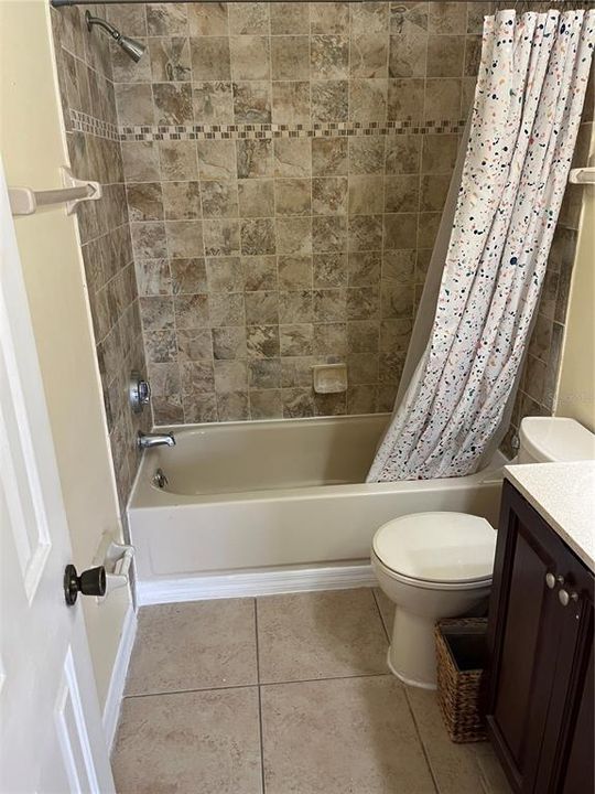 В аренду: $1,750 (2 спален, 2 ванн, 1104 Квадратных фут)