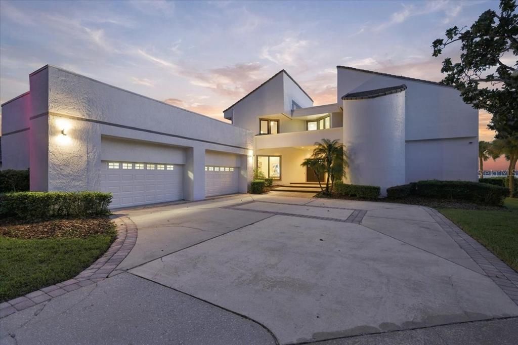 En Venta: $4,695,000 (6 camas, 6 baños, 8157 Pies cuadrados)