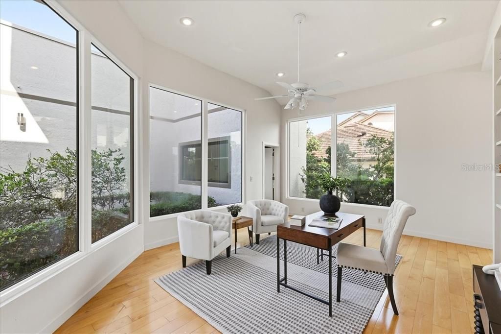 En Venta: $4,695,000 (6 camas, 6 baños, 8157 Pies cuadrados)