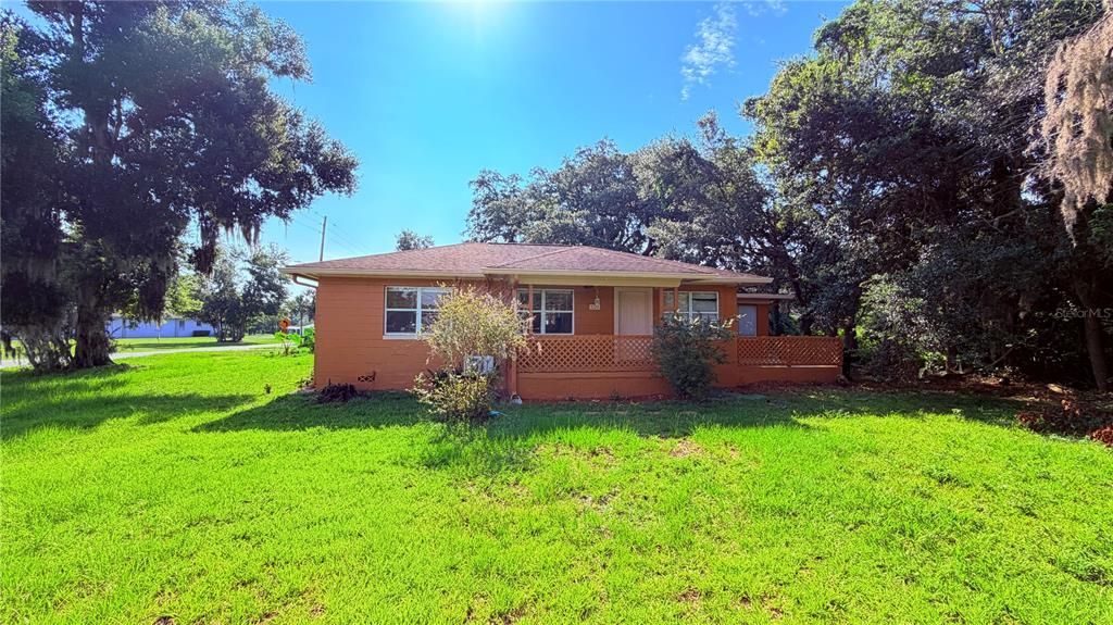 For Rent: $1,550 (2 beds, 1 baths, 1236 Square Feet)