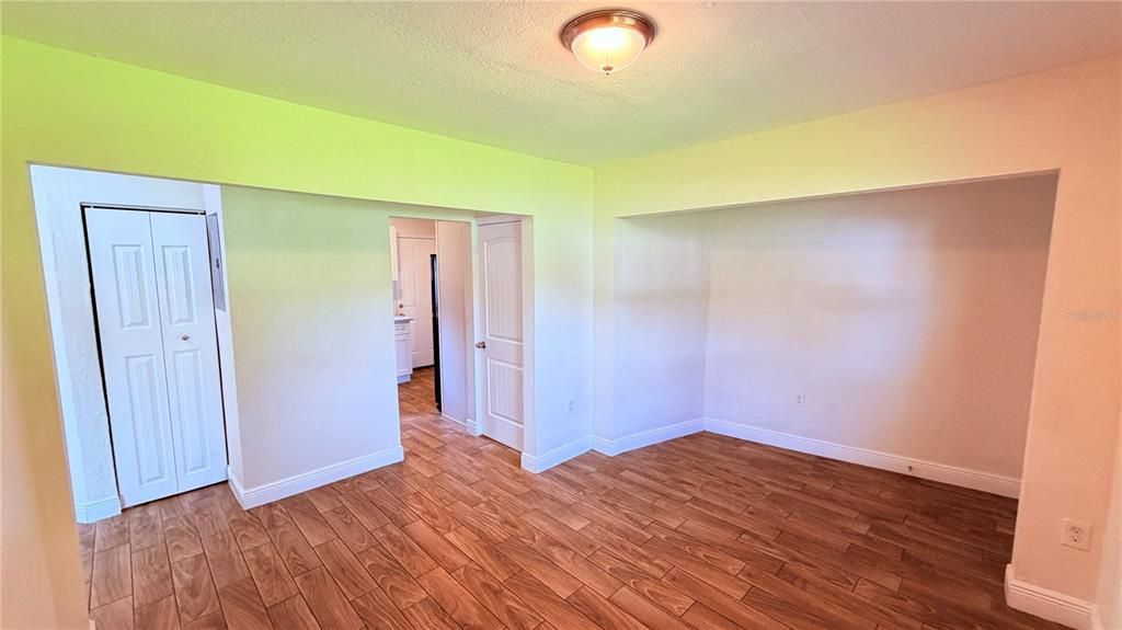 For Rent: $1,550 (2 beds, 1 baths, 1236 Square Feet)