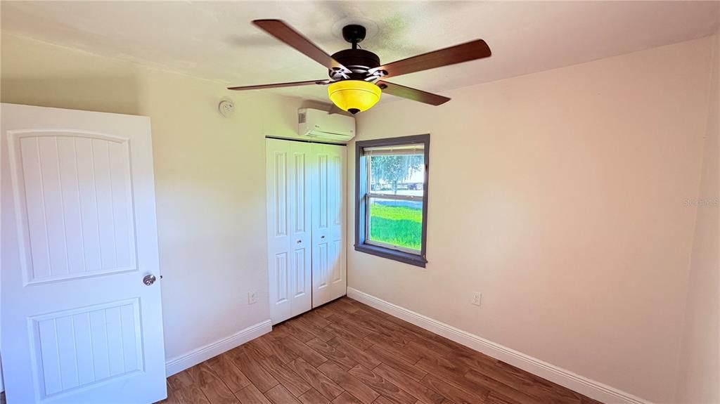 For Rent: $1,550 (2 beds, 1 baths, 1236 Square Feet)