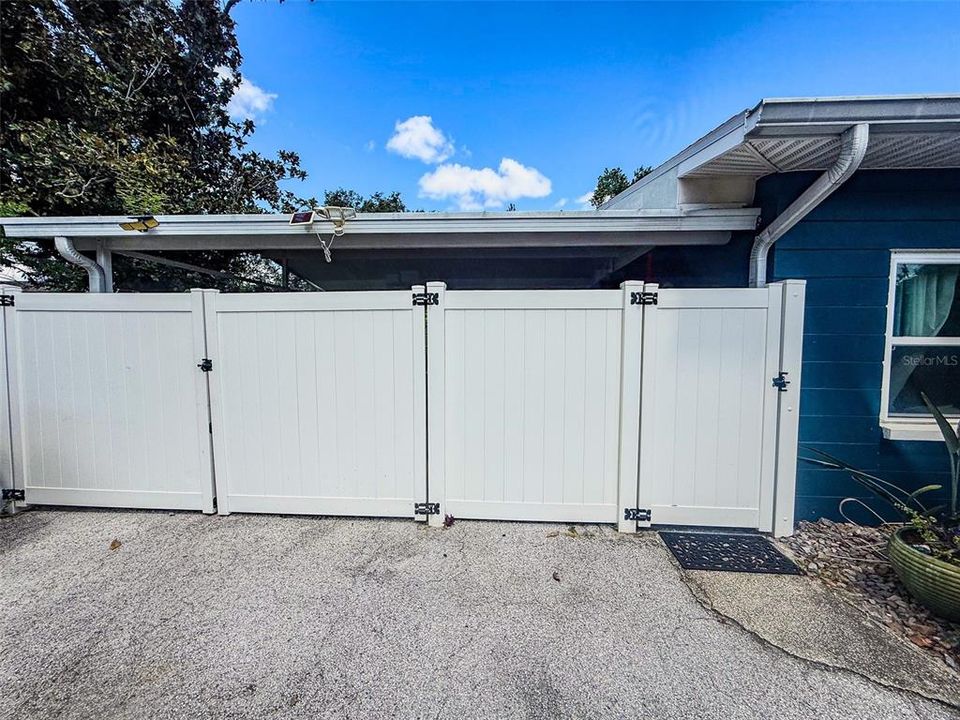 En Venta: $470,000 (5 camas, 3 baños, 2059 Pies cuadrados)