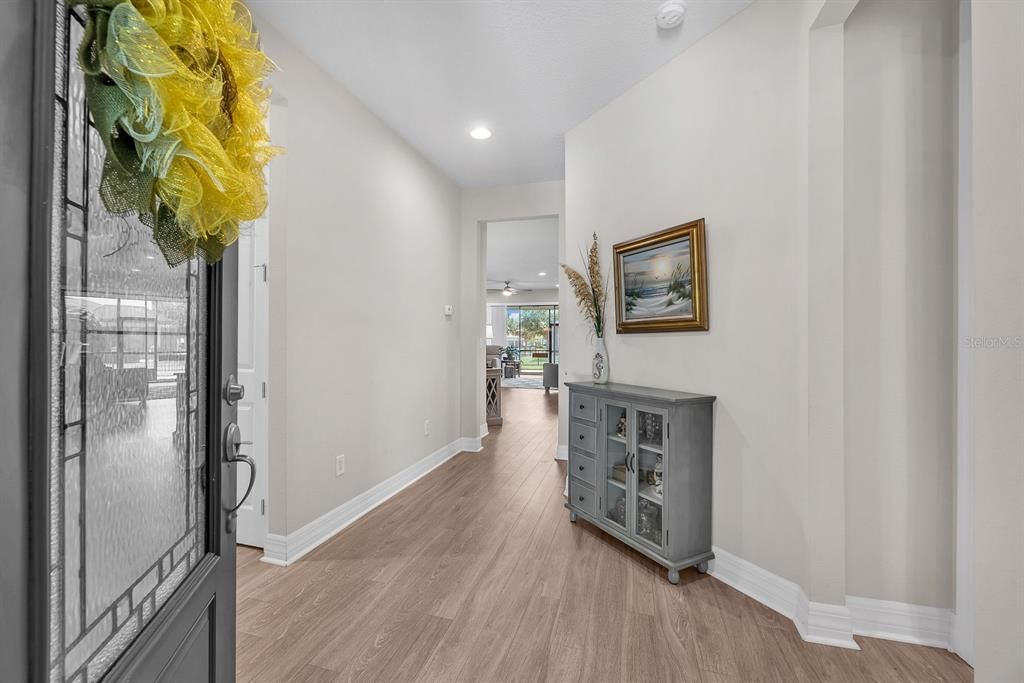 For Sale: $435,000 (3 beds, 2 baths, 1993 Square Feet)