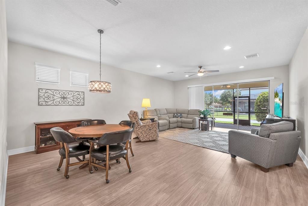 For Sale: $435,000 (3 beds, 2 baths, 1993 Square Feet)