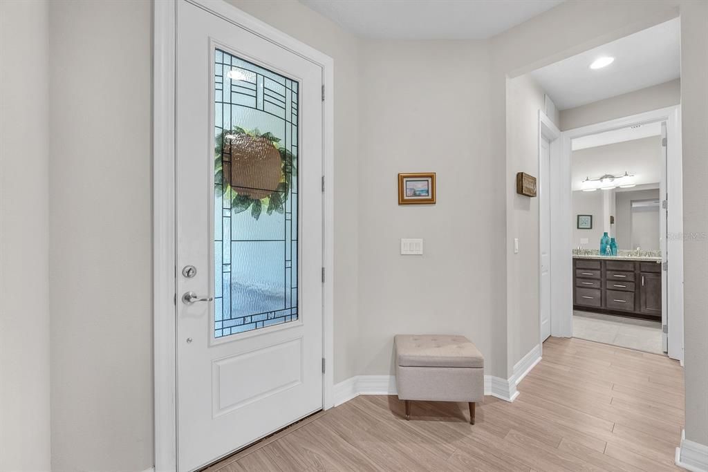 For Sale: $435,000 (3 beds, 2 baths, 1993 Square Feet)
