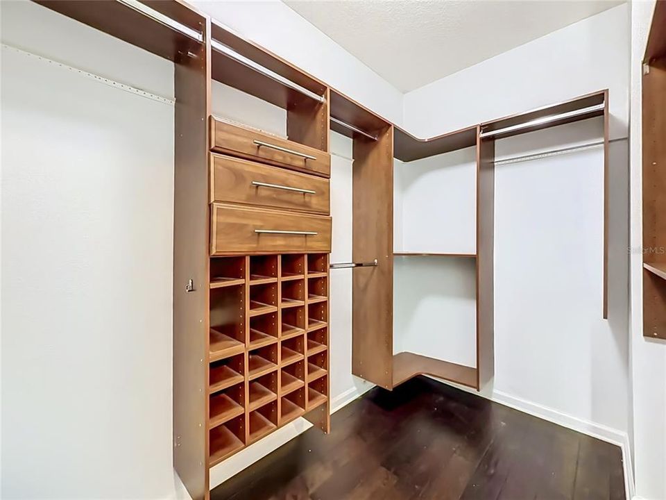 For Rent: $3,450 (3 beds, 2 baths, 1514 Square Feet)