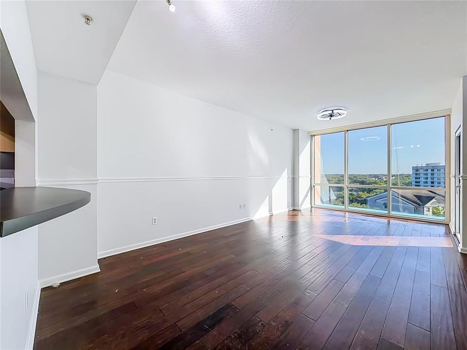 For Rent: $3,450 (3 beds, 2 baths, 1514 Square Feet)
