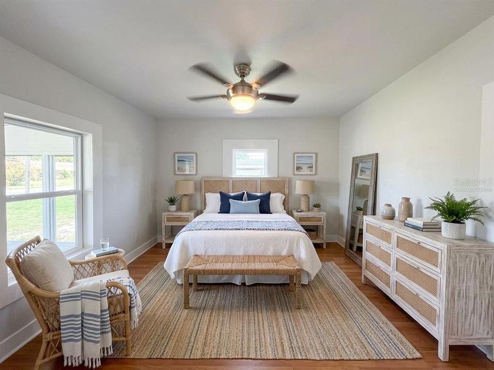 На продажу: $230,000 (3 спален, 2 ванн, 950 Квадратных фут)