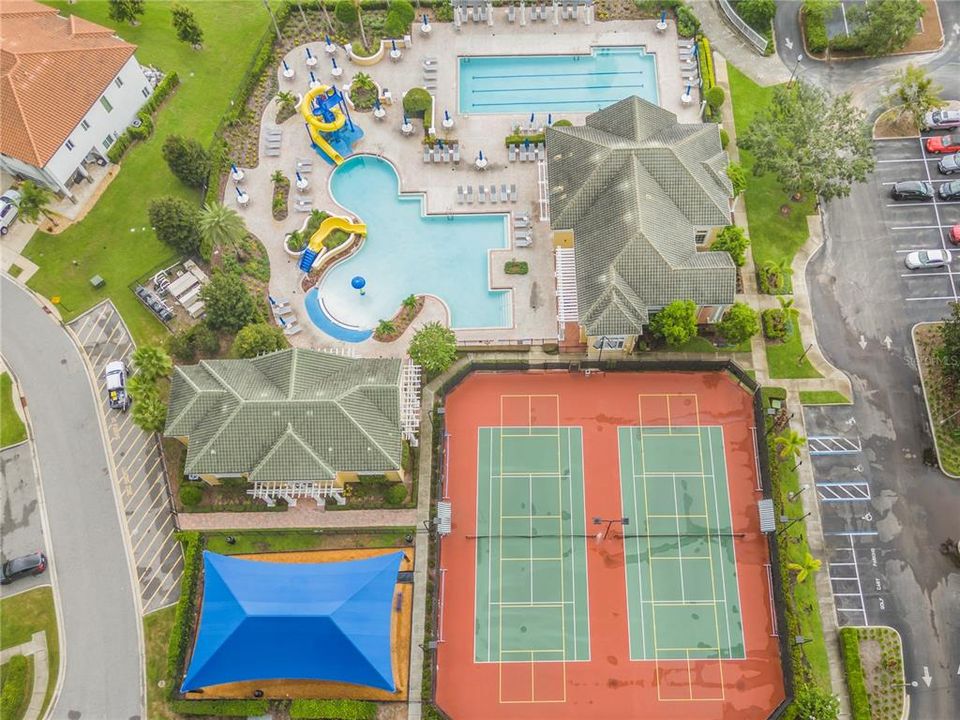En Venta: $439,999 (4 camas, 2 baños, 2108 Pies cuadrados)