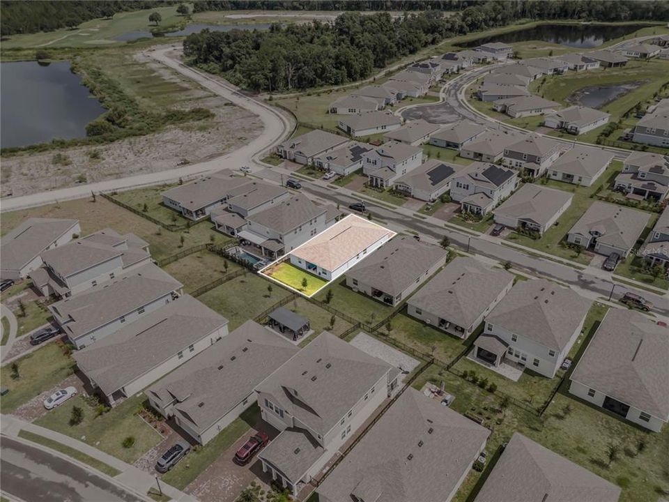 En Venta: $439,999 (4 camas, 2 baños, 2108 Pies cuadrados)