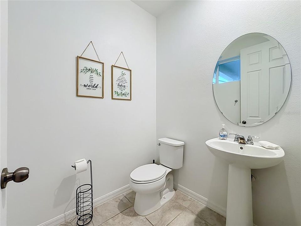 En Venta: $549,000 (6 camas, 4 baños, 2987 Pies cuadrados)