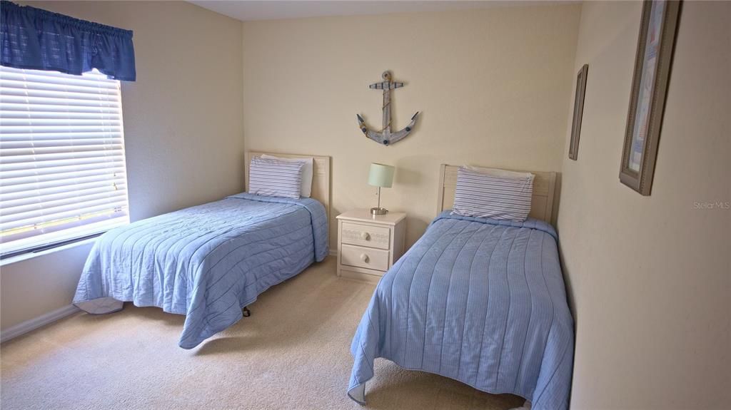 For Sale: $425,000 (4 beds, 2 baths, 2072 Square Feet)