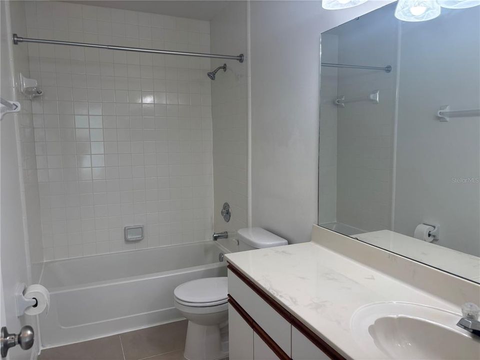For Rent: $2,200 (2 beds, 2 baths, 1281 Square Feet)
