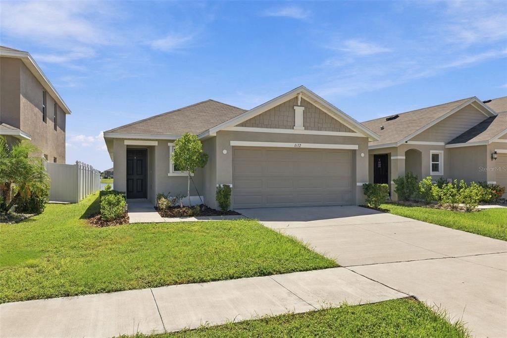 For Sale: $309,900 (3 beds, 2 baths, 1516 Square Feet)