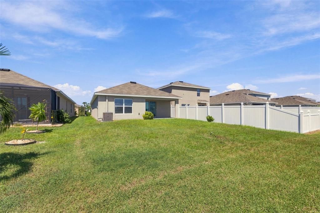 For Sale: $309,900 (3 beds, 2 baths, 1516 Square Feet)